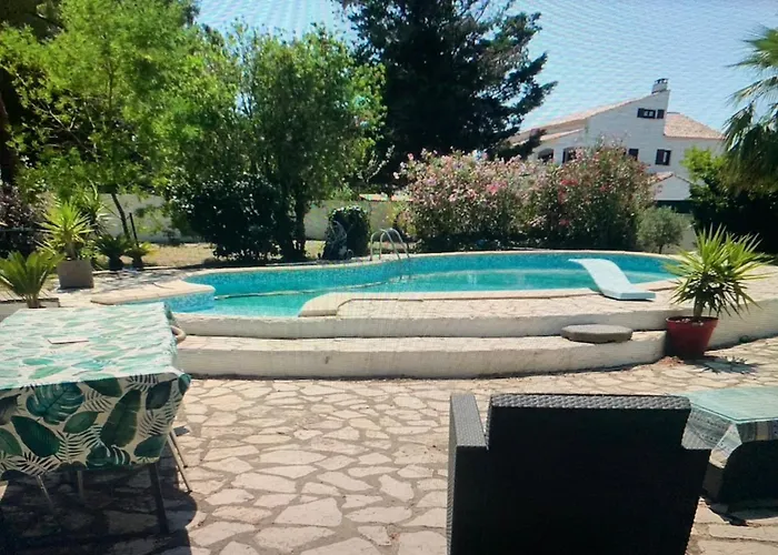 فيلة La Grangette *